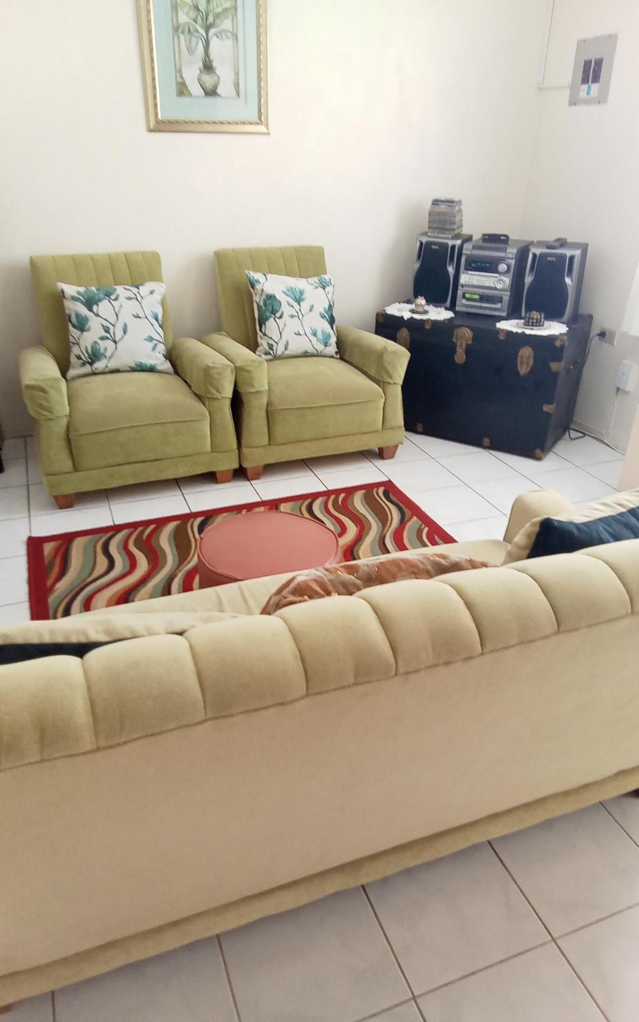 Cozy & Comfy Apartment Portmore Exterior photo
